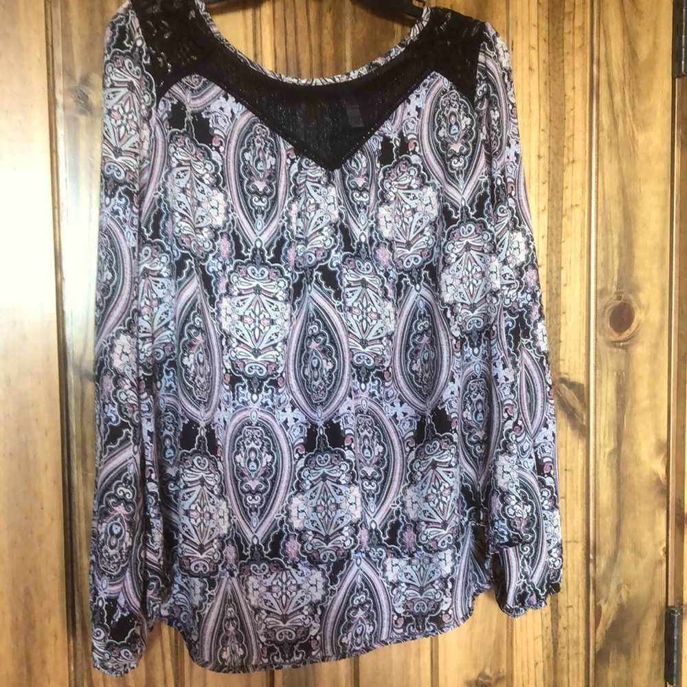 Xhilaration top